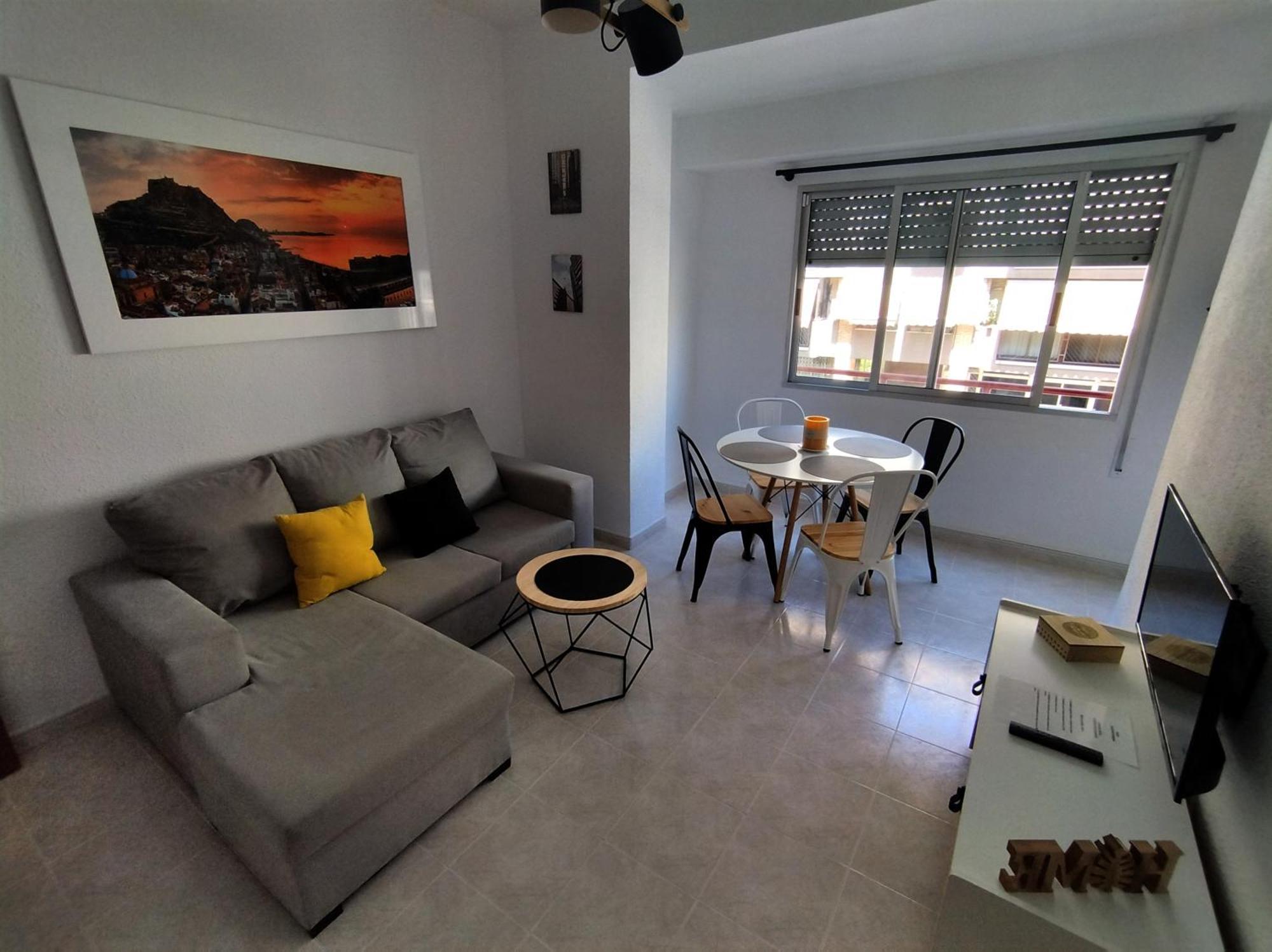 Habitaciones En Apartamento Compartido W Host Alicante Exteriör bild