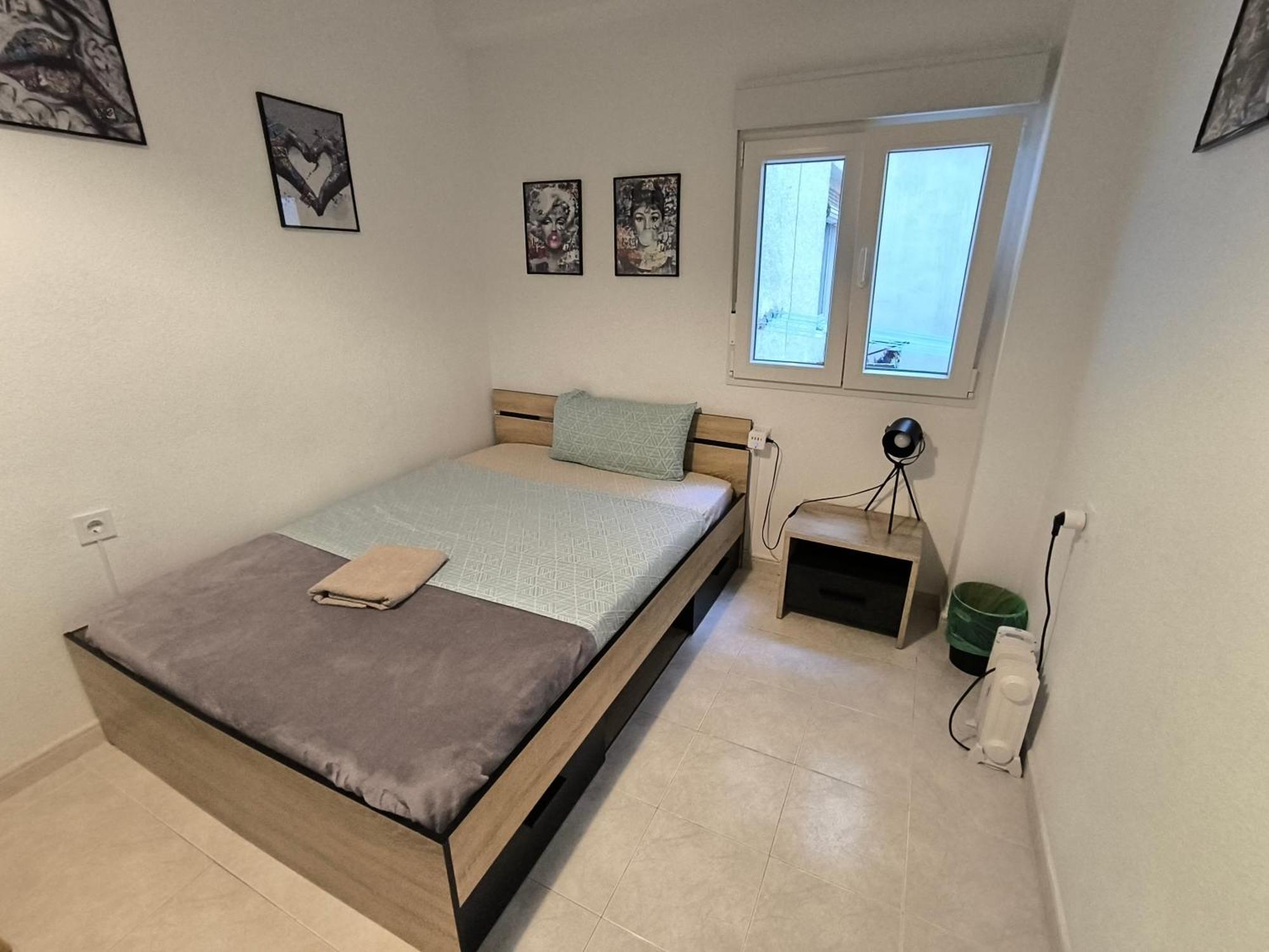 Habitaciones En Apartamento Compartido W Host Alicante Exteriör bild