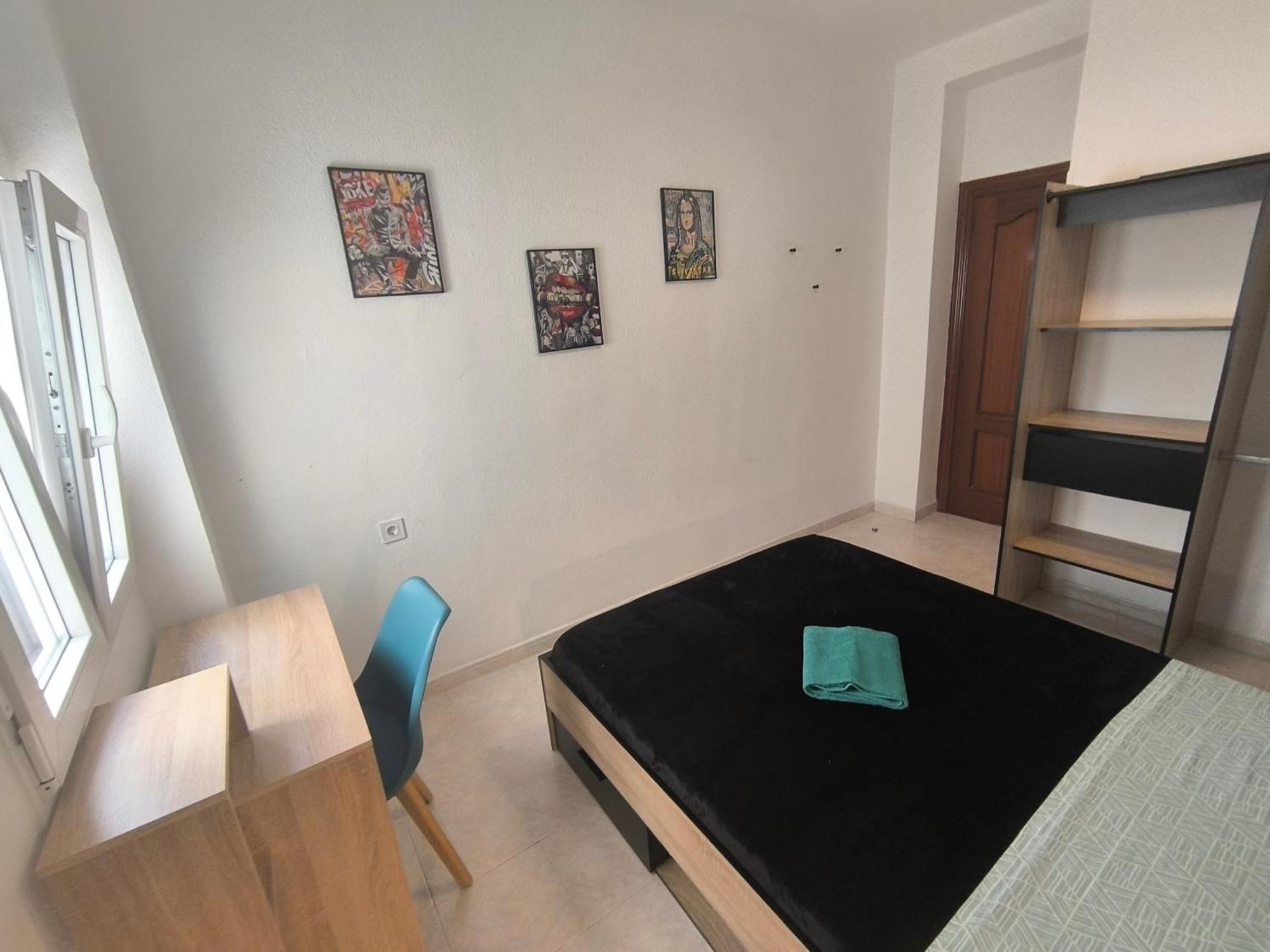 Habitaciones En Apartamento Compartido W Host Alicante Exteriör bild